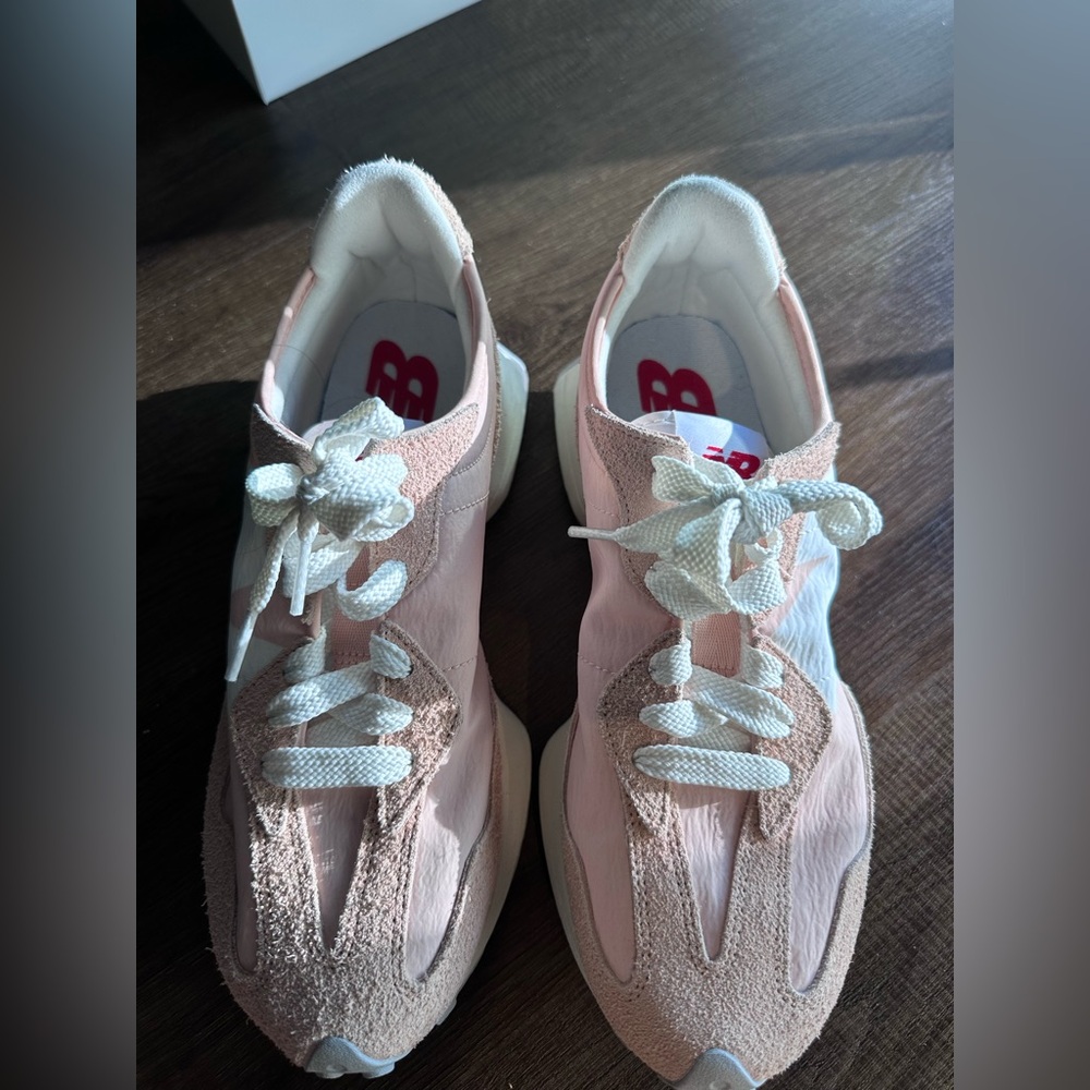 New Balance Pale Pink and White Women's Sneakers - Picture 6 of 8